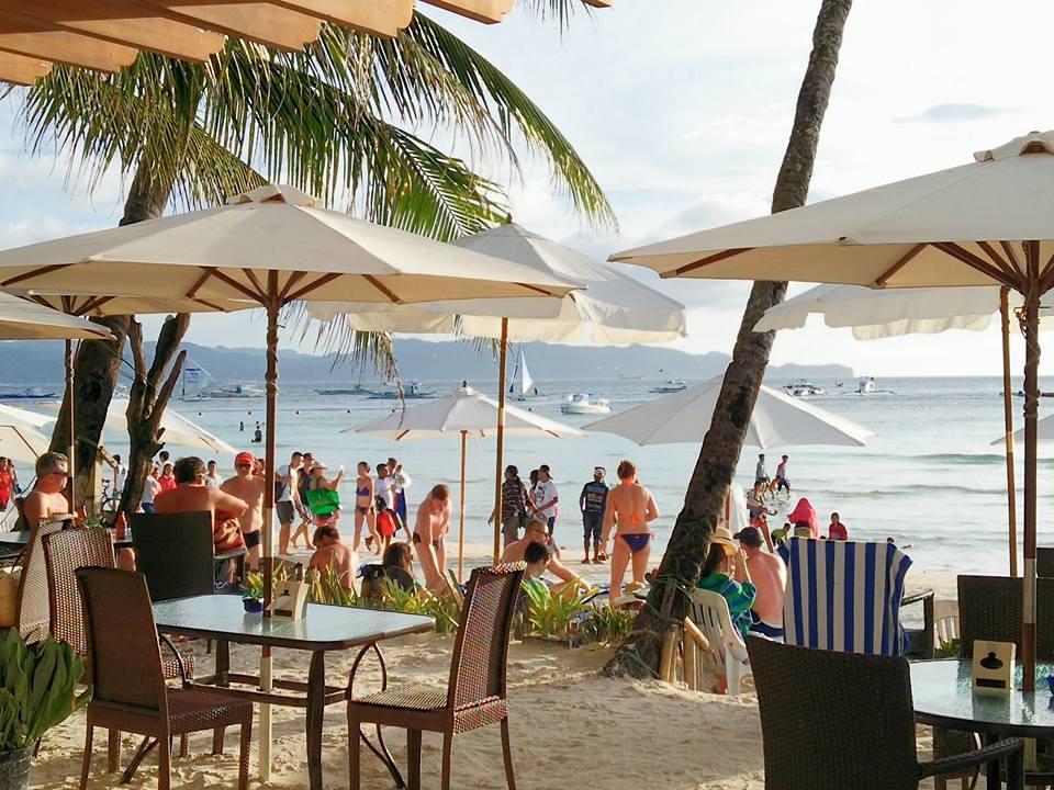 Beachcomber Resort Balabag  Exterior foto
