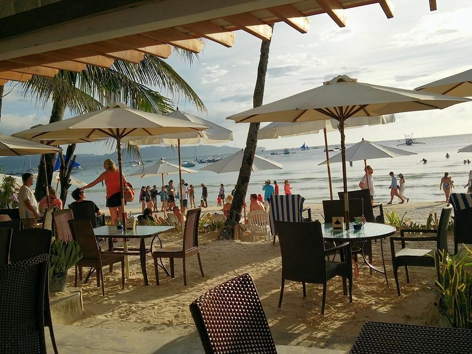 Beachcomber Resort Balabag  Exterior foto